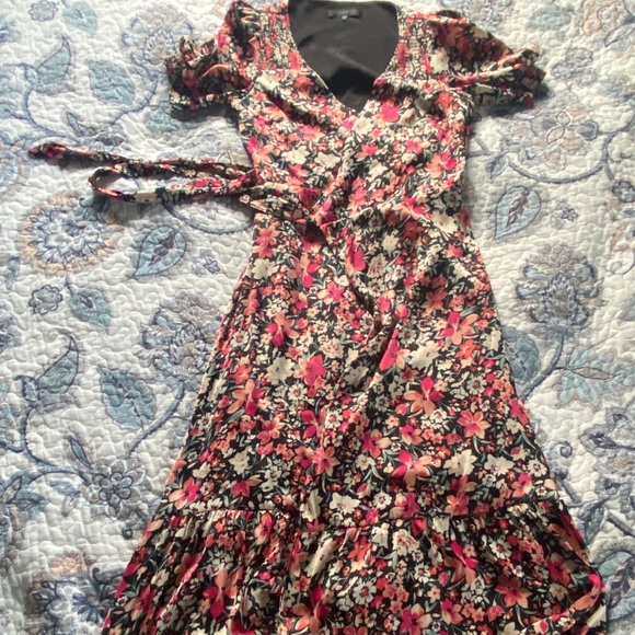 Dynamite Wrap dress - Picture 1 of 1